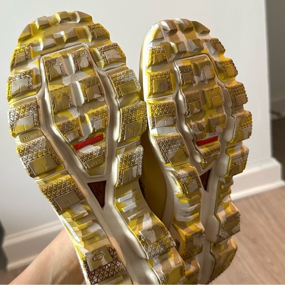 Loewe x ON Cloudventure Sneakers - Pale Yellow - Picture 12 of 16